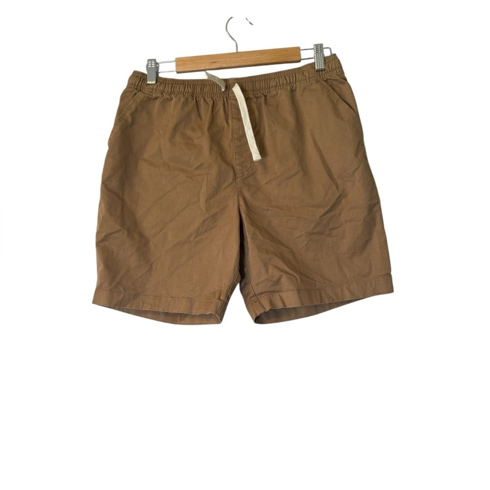Chubbies Men's 7” Tan Shorts- Size Medium